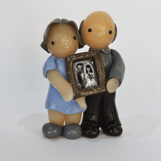 Anniversary Couple with Mini Painting